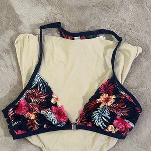 PINK Victoria's Secret Floral Bralette